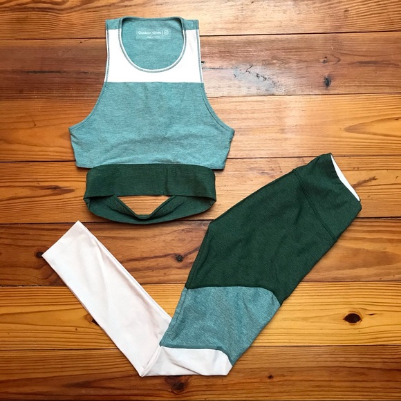Outdoor Voices Tri-Tone Bra and Leggings, NWOT XS - Picture 16 of 16